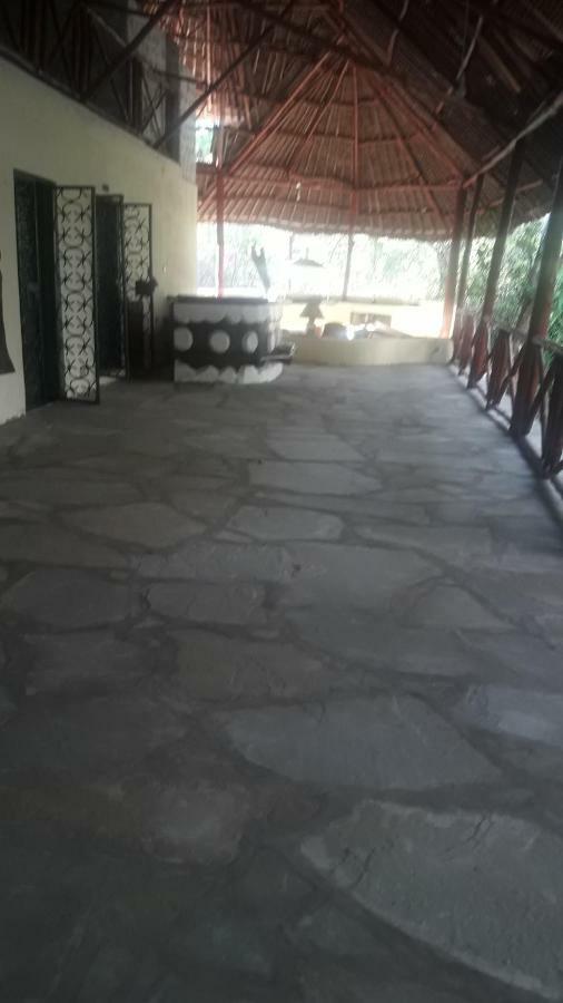 Kiloran Funzi House Bed & Breakfast Exterior foto