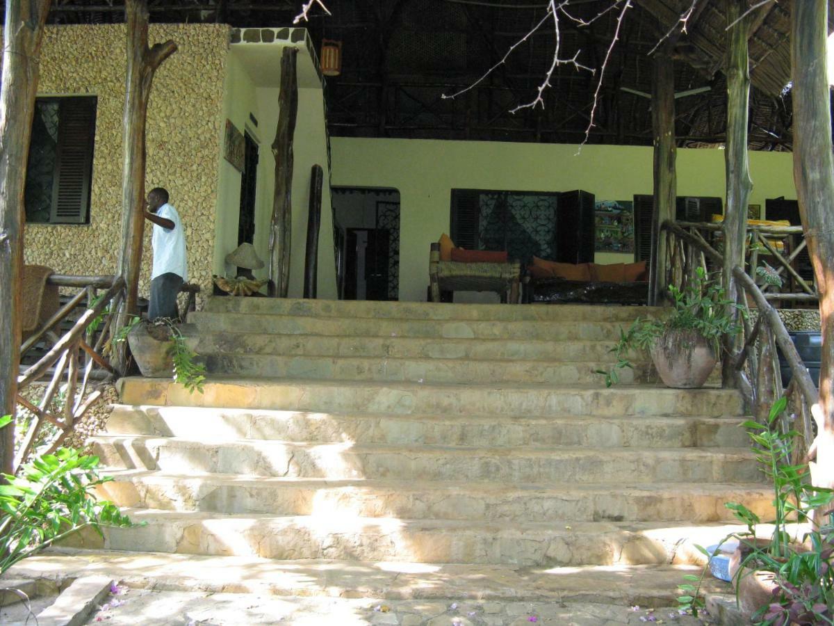 Kiloran Funzi House Bed & Breakfast Exterior foto