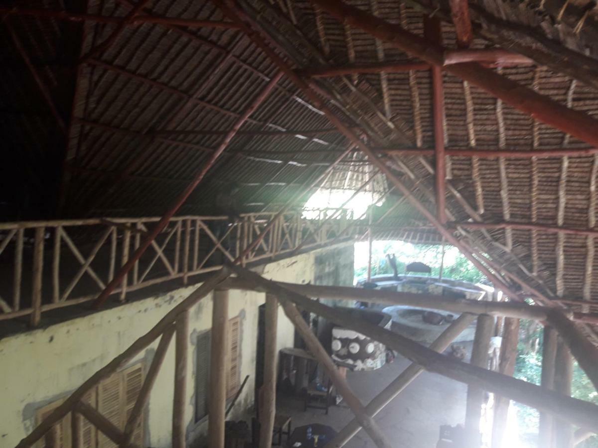 Kiloran Funzi House Bed & Breakfast Exterior foto